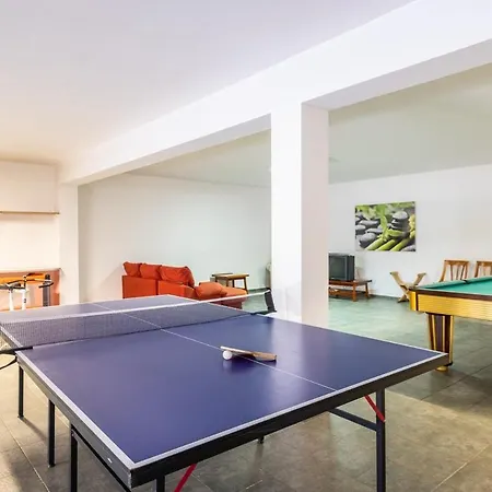 Casa Vela Palace אלבופיירה