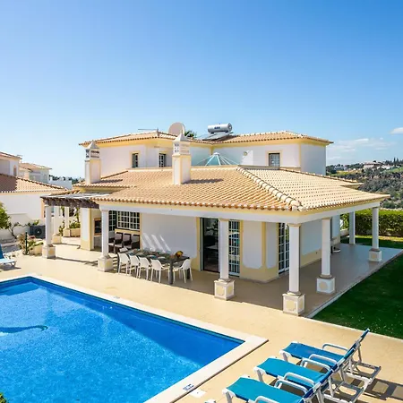 Vila Casa Vela Palace